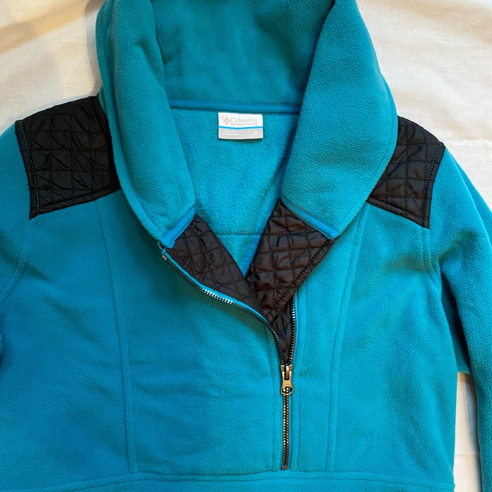 NWOT Columbia Cowl Neck Asymmetrical Fleece